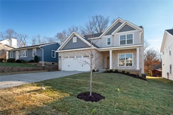 630 Nirk AVE, Kirkwood, MO 63122