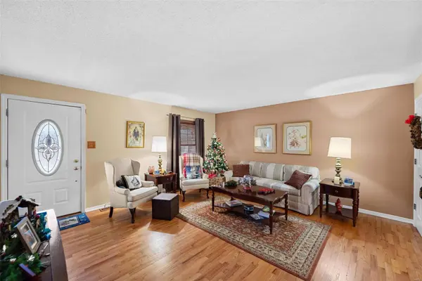 11337 Terry AVE, Bridgeton, MO 63044