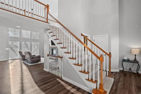 449 Eagle Pointe Landing DR, Eureka, MO 63025