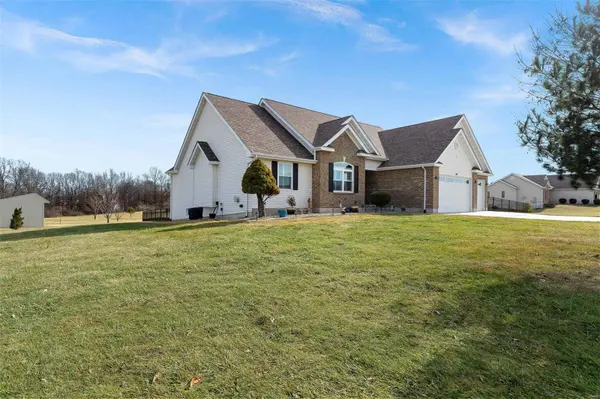 106 High Ridge DR, Foley, MO 63347