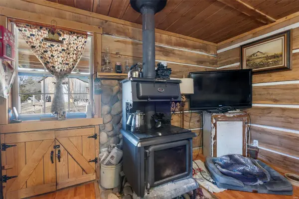 1395 Madison 311, Marquand, MO 63655