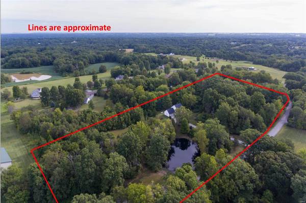 2431 Trout Camp RD, Waterloo, IL 62298