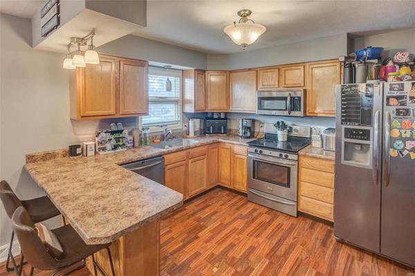832 S Franklin ST, Litchfield, IL 62056