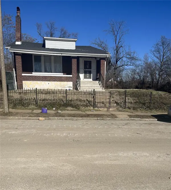 5949 Wabada AVE, St Louis, MO 63112