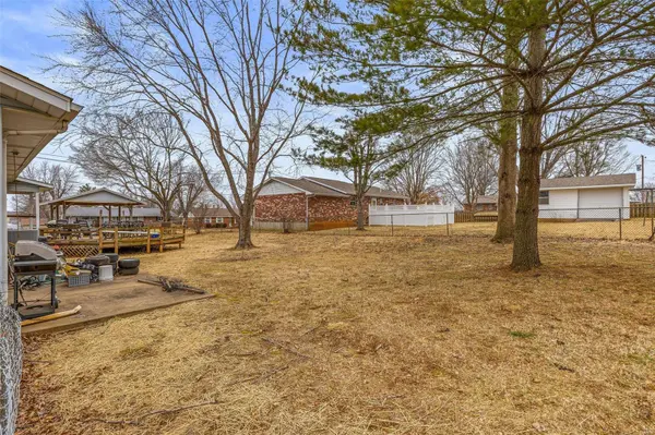 301 Kingsbury BLVD, Fredericktown, MO 63645