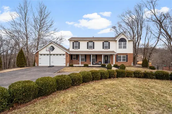 10131 Schuessler RD, St Louis, MO 63128