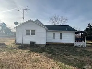 1001 N walnut ST, Willow Springs, MO 65793