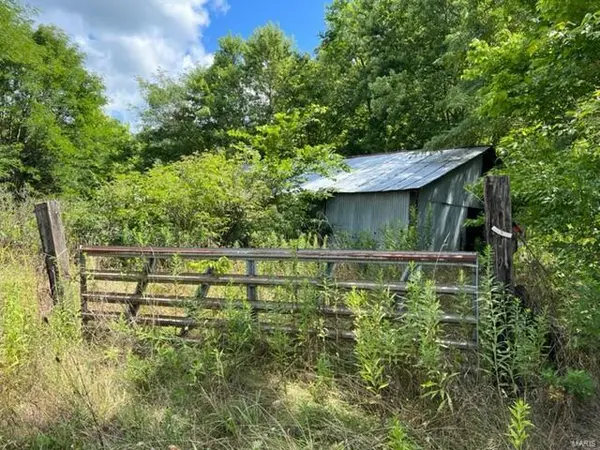 6629 County Road 564, Winona, MO 65588