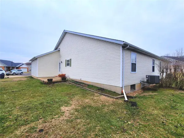 4151 Jane LN, Washington, MO 63090