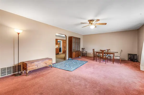 4433 Us Highway 61, Bloomsdale, MO 63627