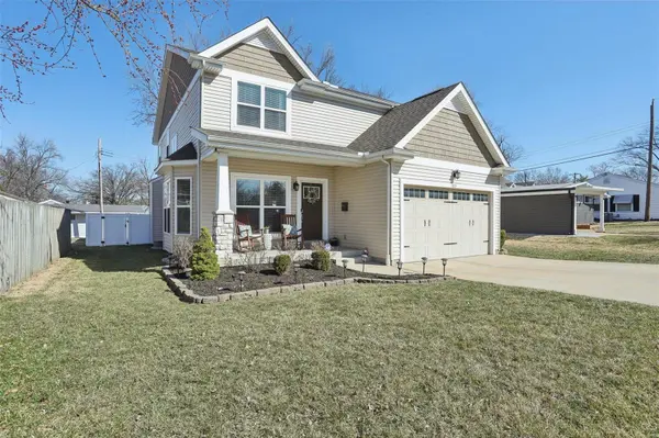 823 Cherry ST, St Louis, MO 63122