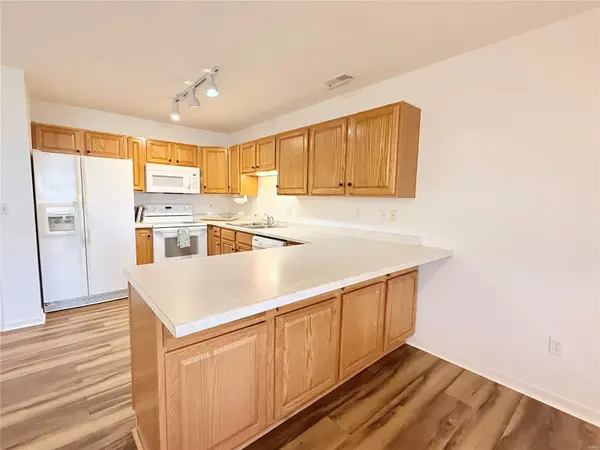 905 Pine AVE, Warrenton, MO 63383