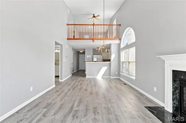 306 Tyndale DR, O'fallon, MO 63366