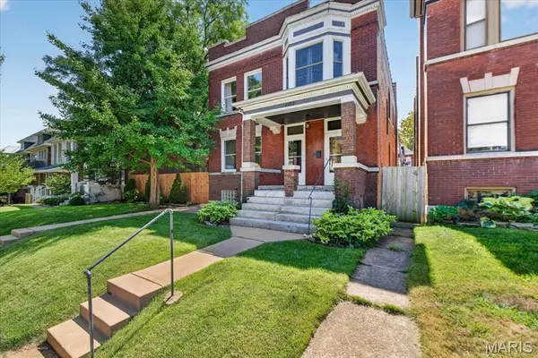 4252 Cleveland AVE, St Louis, MO 63110
