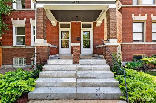 4252 Cleveland AVE, St Louis, MO 63110