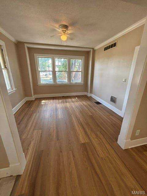 11915 Old Halls Ferry RD, Hazelwood, MO 63033