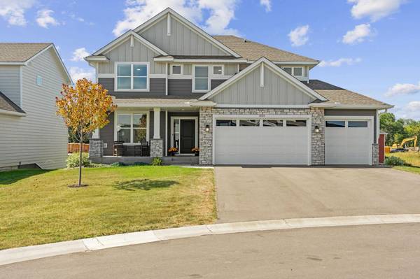 10575 Kingsview LN N, Maple Grove, MN 55369