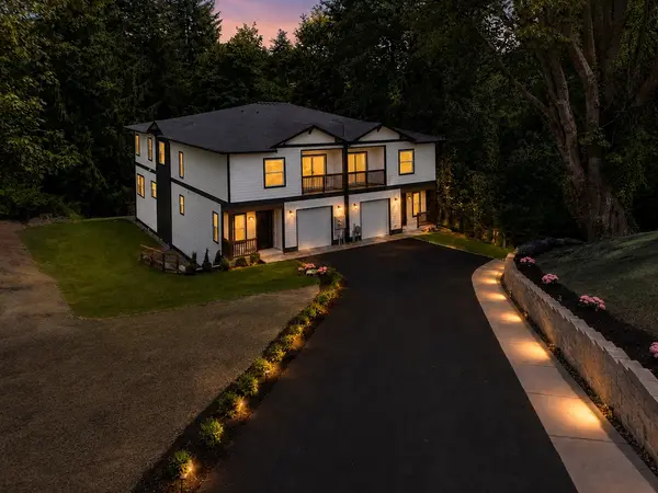 3333 NASSAU ST #B, Everett, WA 98201