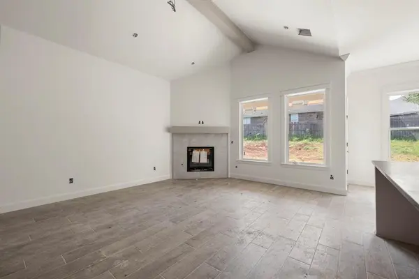 16325 Whistle Creek BLVD, Edmond, OK 73013