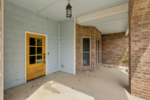 551 W 9th AVE, Bristow, OK 74010