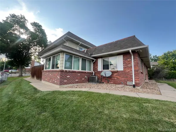 9762 Appletree PL, Thornton, CO 80260
