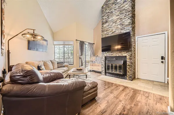 814 S Vance ST #F, Lakewood, CO 80226