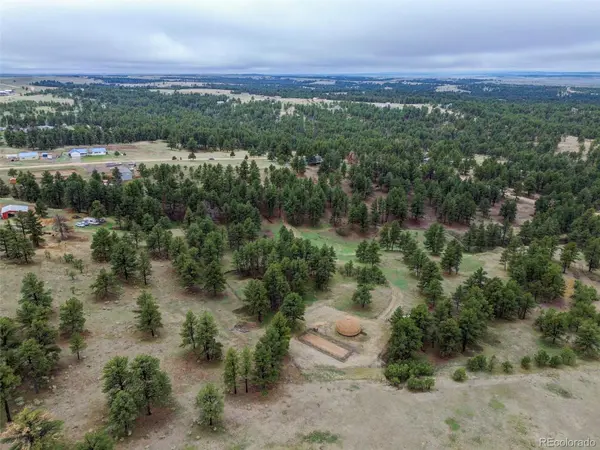 24249 Agate TRL, Deer Trail, CO 80105