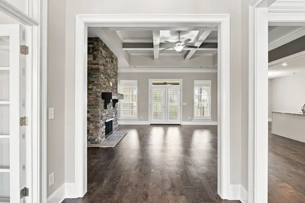 2152 Sugar Mill Dr, Nolensville, TN 37135