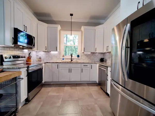 1620 Brooks Rd, Atwood, TN 38220