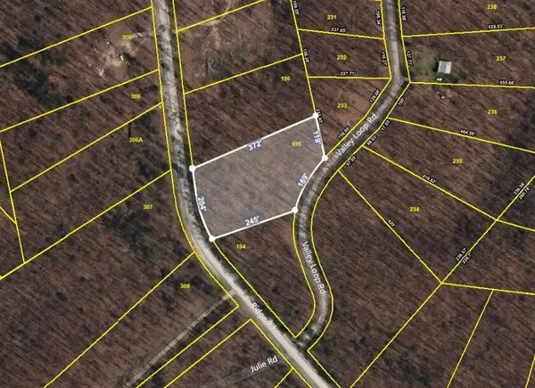 37 Valley Loop, Crossville, TN 38572