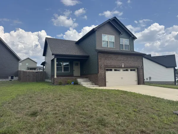 221 Ardell Dr, Clarksville, TN 37040