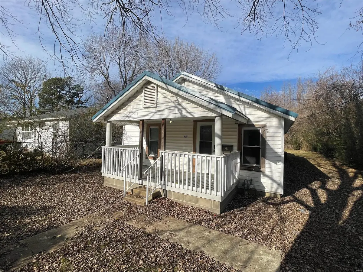 625 Dewey ST, Poplar Bluff, MO 63901