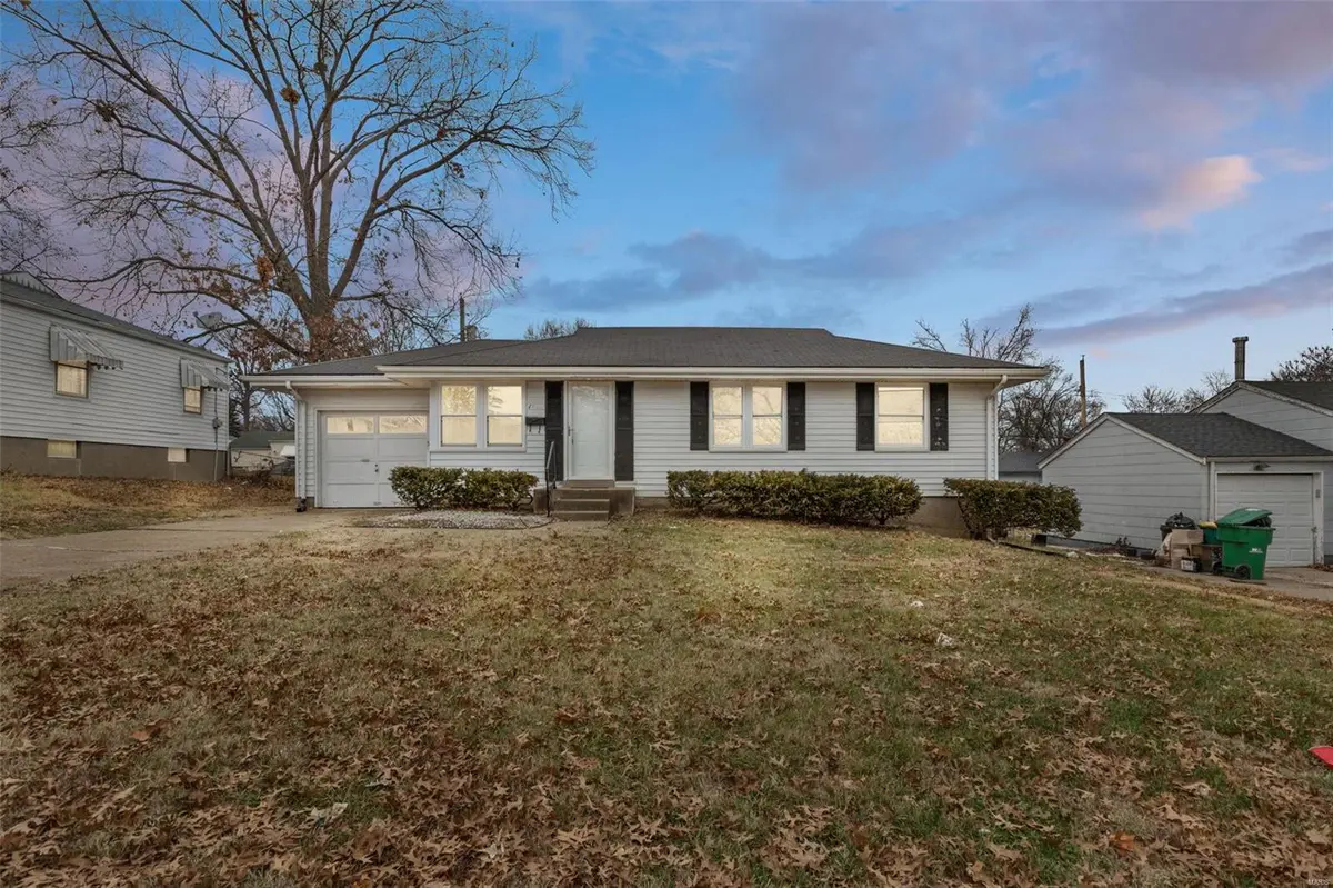 1429 Comet DR, Bellefontaine Nghbrs, MO 63137