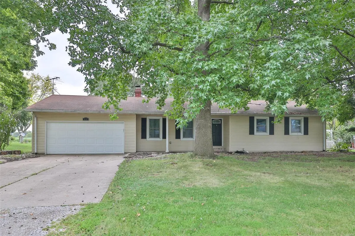 310 Wolf AVE, Hamel, IL 62046