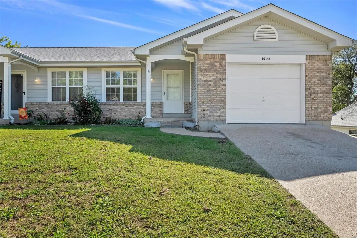 1014 Sara Jane LN, St Clair, MO 63077
