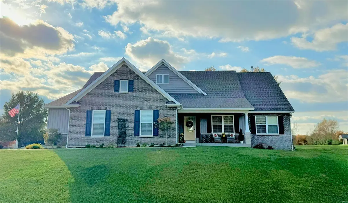 115 Redhead DR, Old Monroe, MO 63369