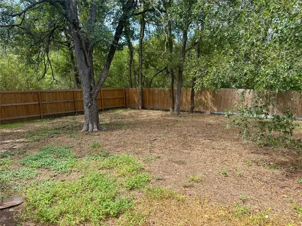 13100 Winecup Mallow TRL, Elgin, TX 78621