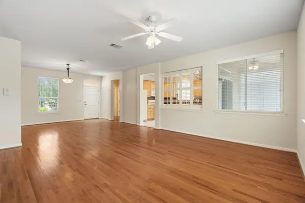 113 Purple Sage DR, Georgetown, TX 78633