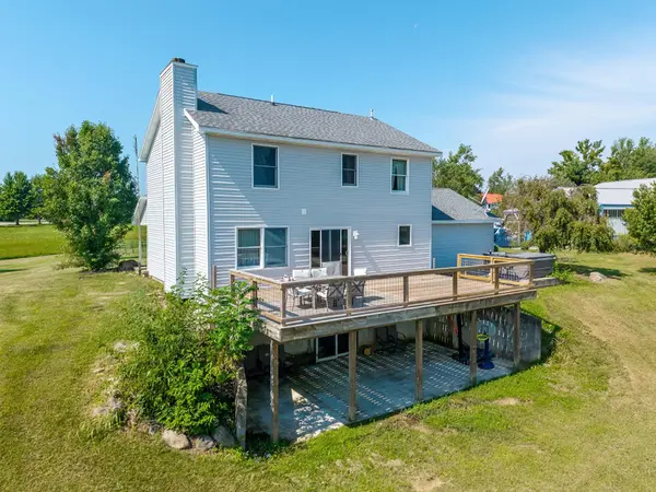 3128 S 600 W ***, Pleasant Lake, IN 46779