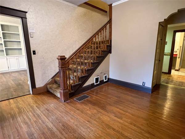 266 N 2nd ST, Livingston, IL 62058