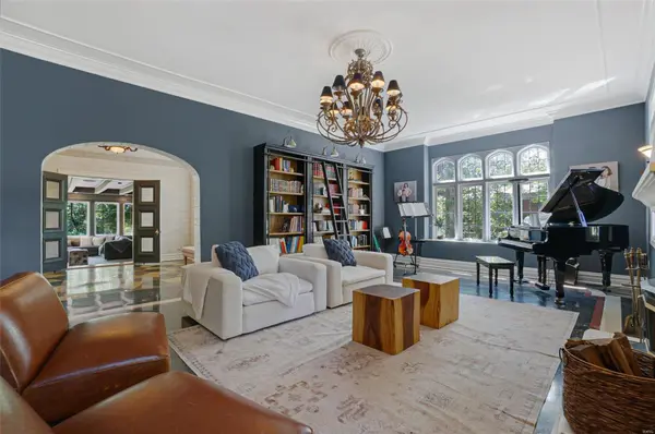 31 Westwood Country Club, St Louis, MO 63131