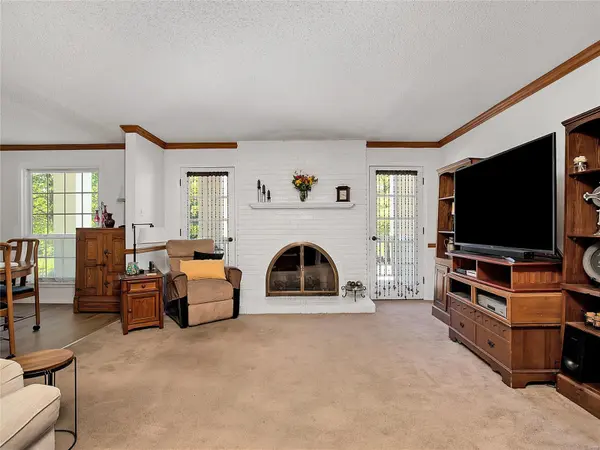 15631 Hedgeford CT #9, Chesterfield, MO 63017