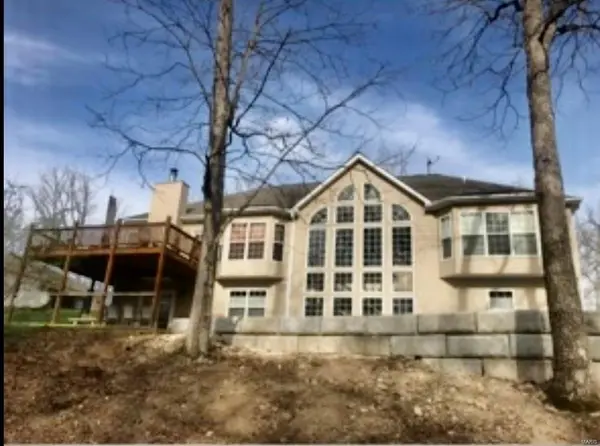 19462 Hilltop TRL, Warrenton, MO 63383