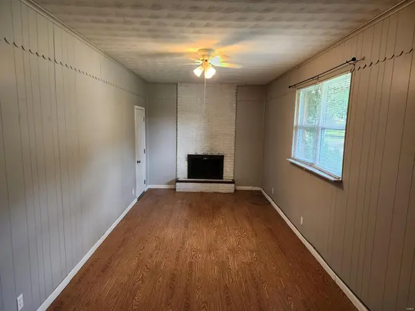 101 ELLIOTT DR, Waynesville, MO 65583