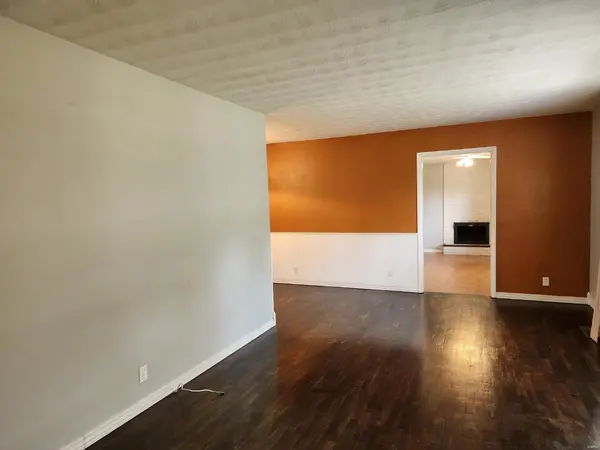 101 ELLIOTT DR, Waynesville, MO 65583