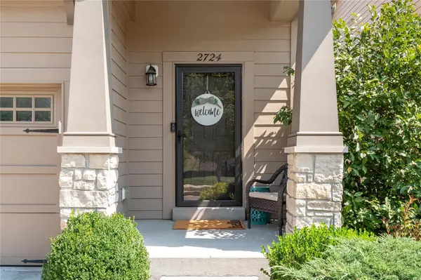 2724 Grover Crossing DR, Wildwood, MO 63040
