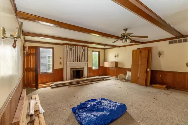 420 N 3rd ST, Louisiana, MO 63353