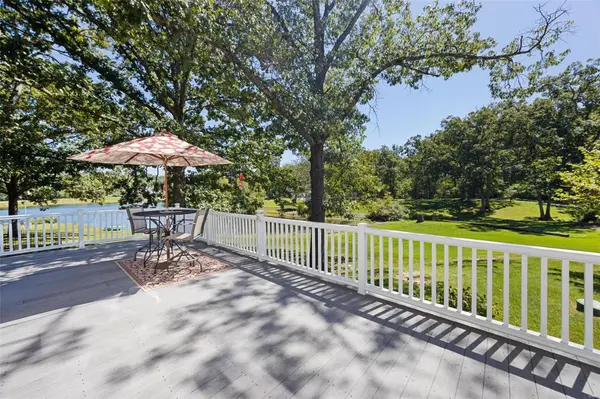 21264 Oak TRL, Warrenton, MO 63383