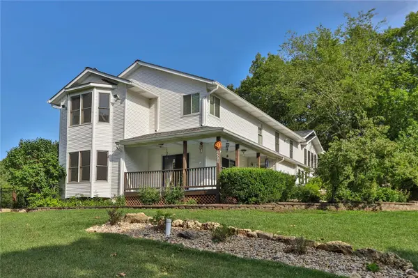 4594 Klable RD, Barnhart, MO 63012