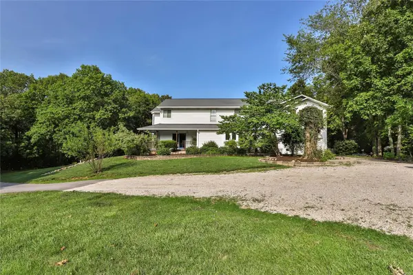 4594 Klable RD, Barnhart, MO 63012